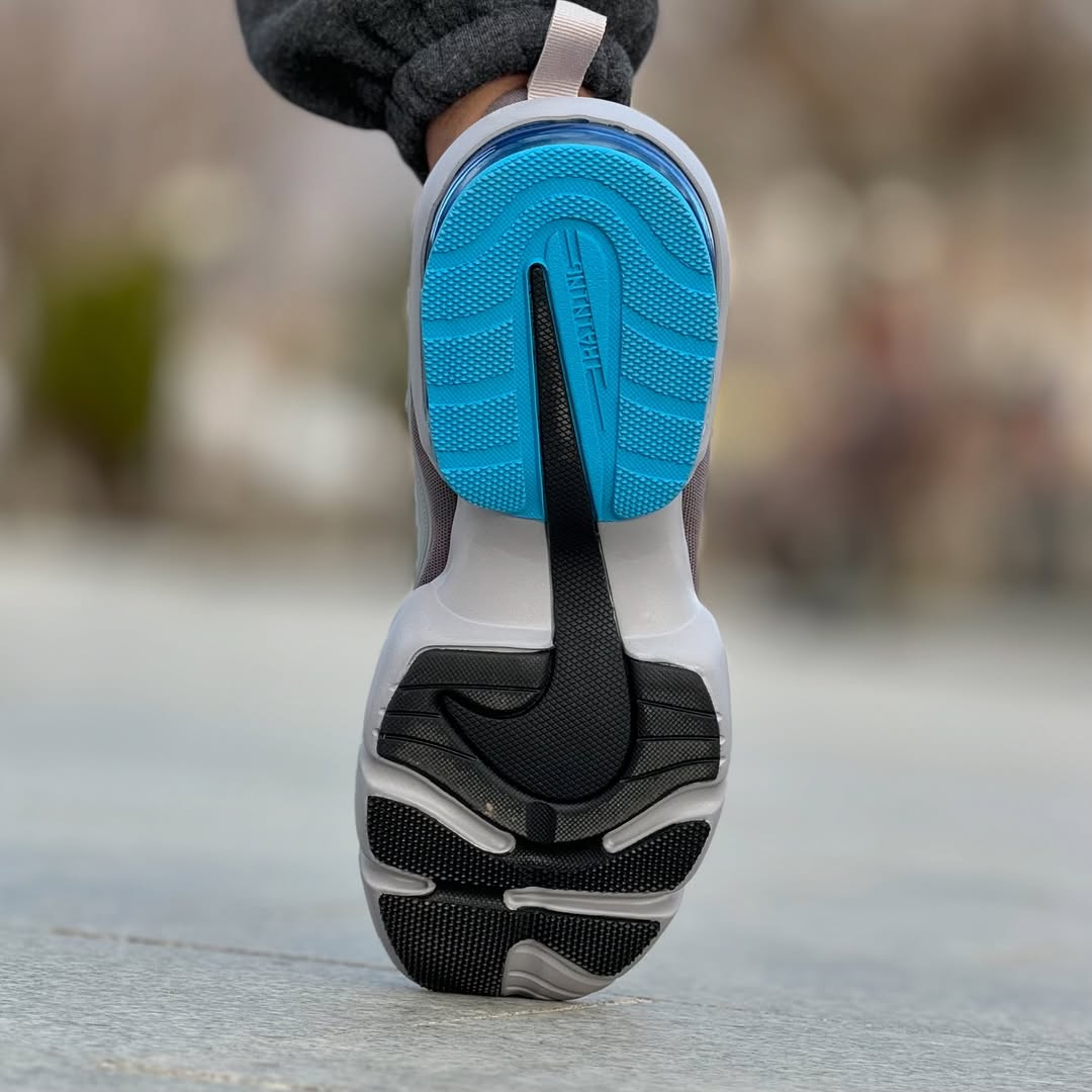 NIKE AIR MAX ALPHA SAVAGE