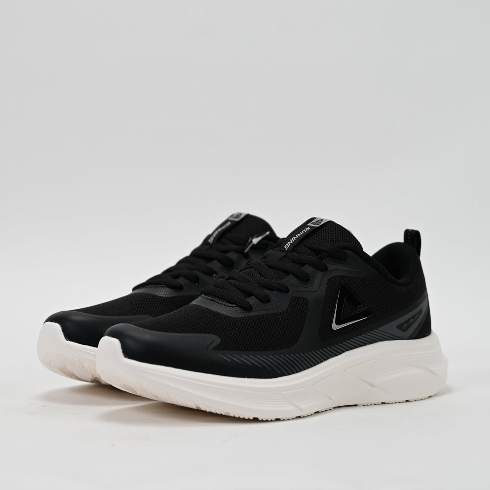 PEAK FOOTWEAR