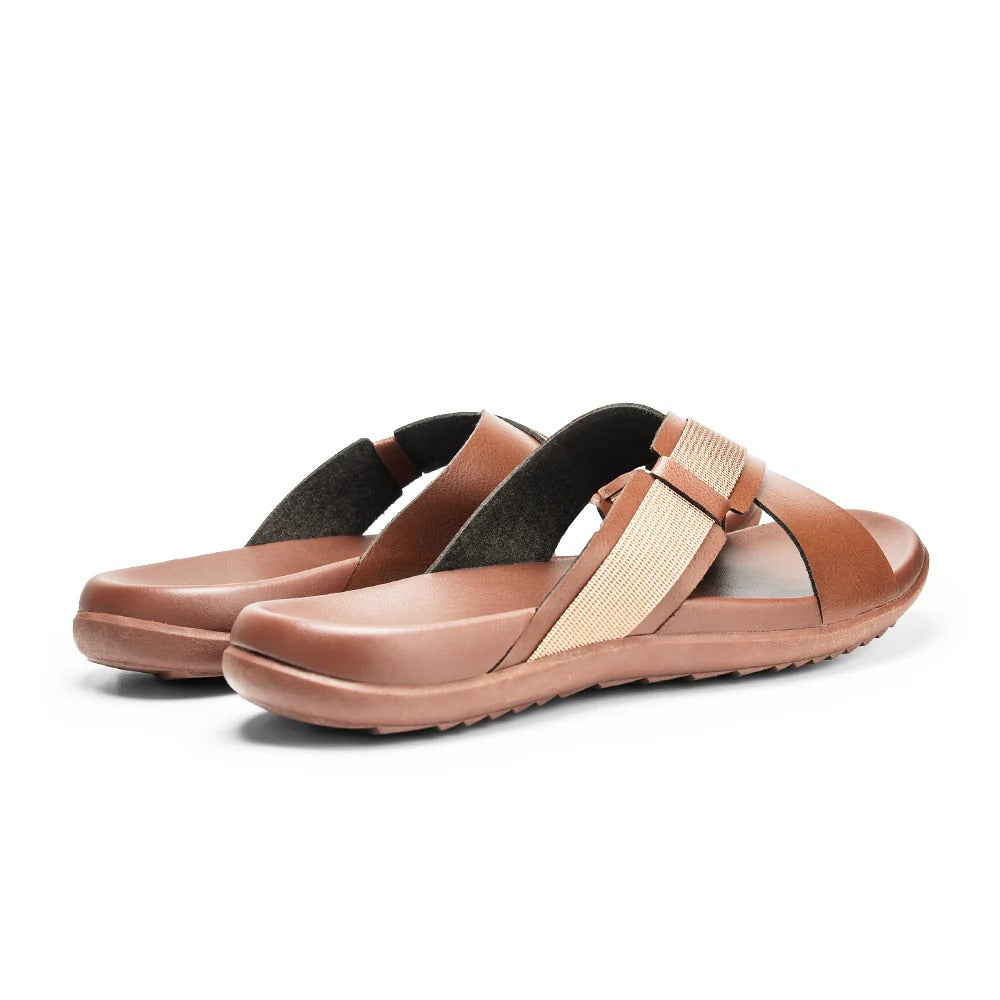 PUCA ROYAL SLIDER 02 BROWN. 11242
