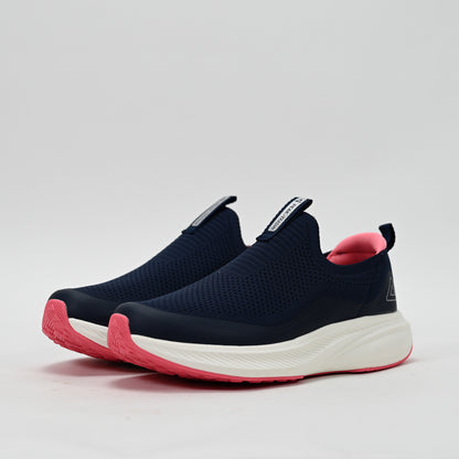 PEAK FOOTWEAR