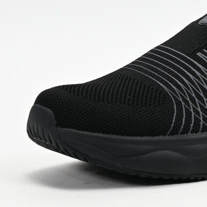PEAK FOOTWEAR