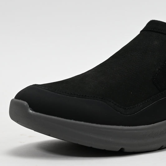 HUSH PUPPIES FOOTWEAR