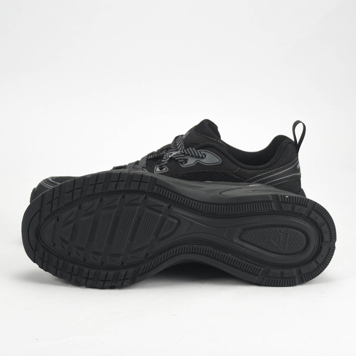 PEAK SHOES