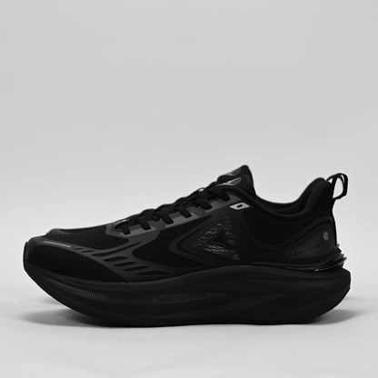 PEAK FOOTWEAR
