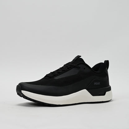 PEAK FOOTWEAR
