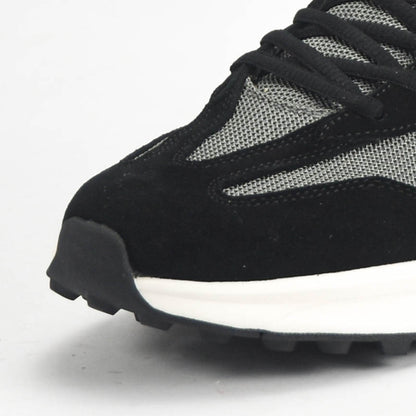 PEAK SHOES