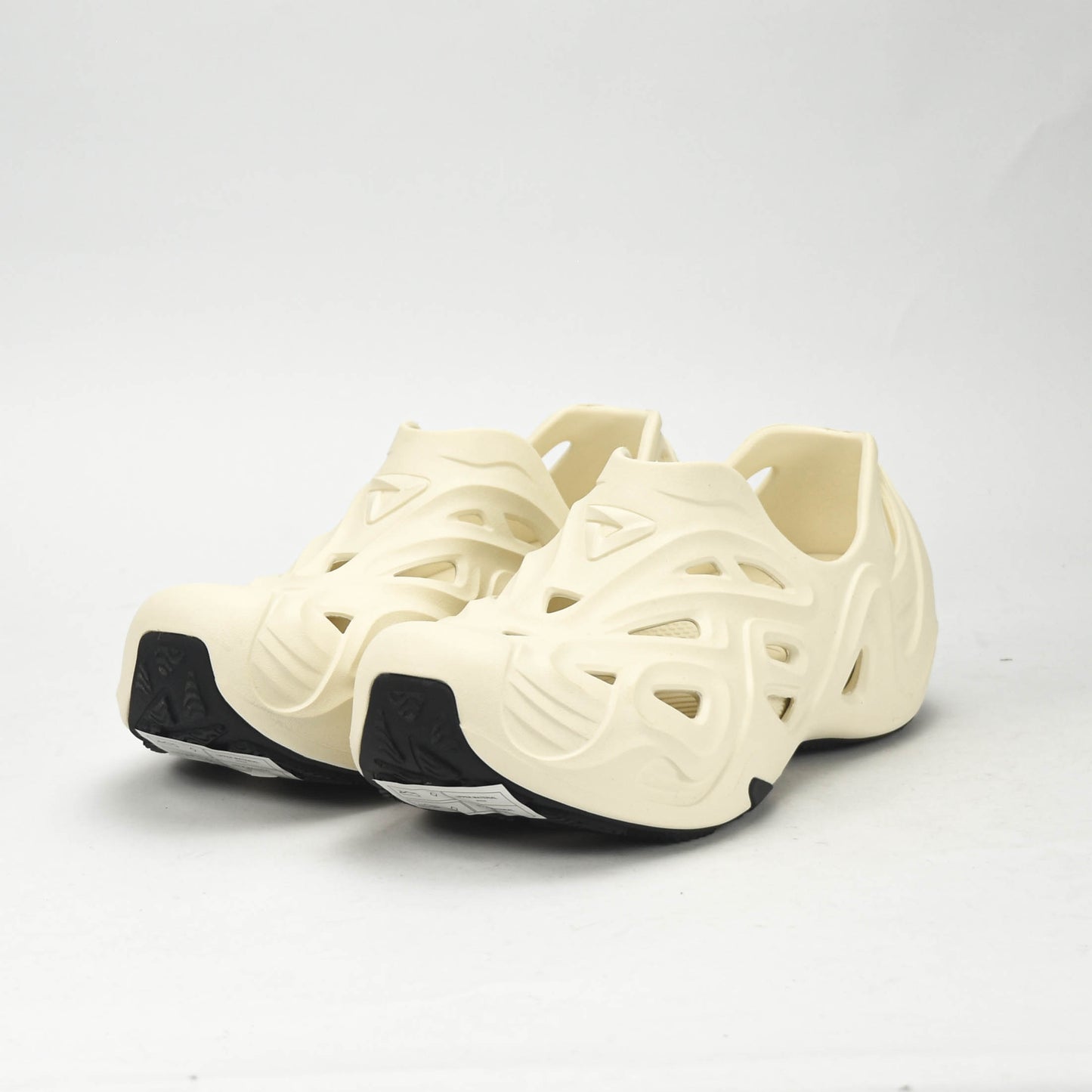 PEAK TAICHI SANDALS