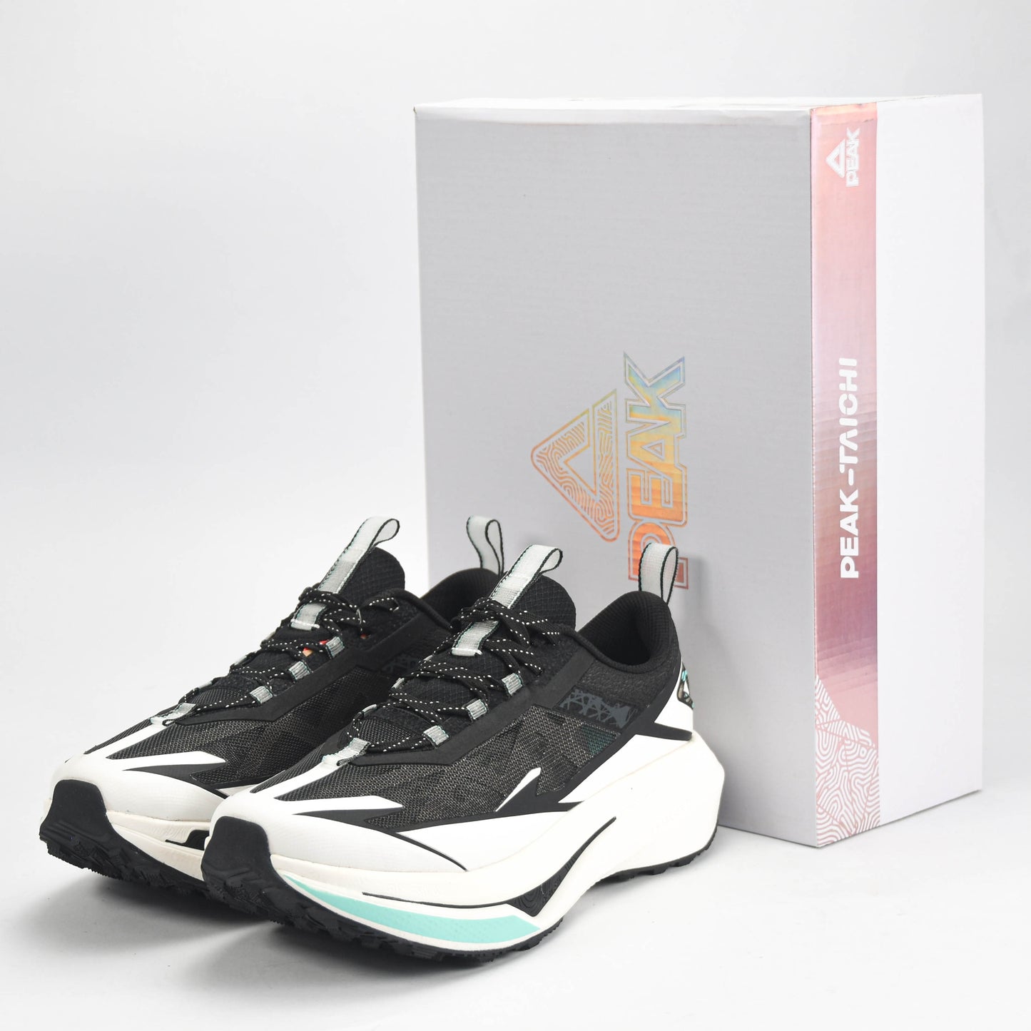 PEAK SHOES