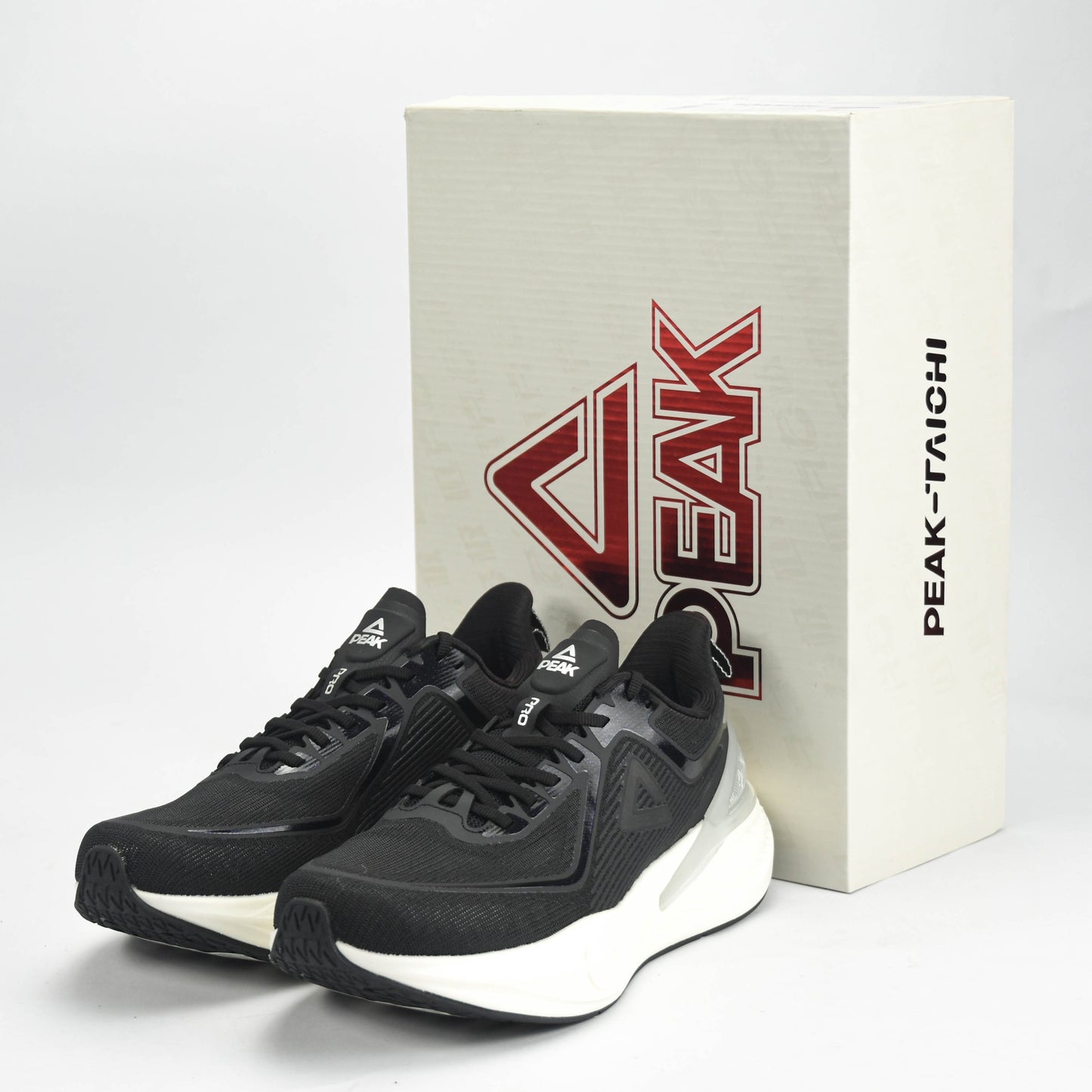 PEAK SHOES