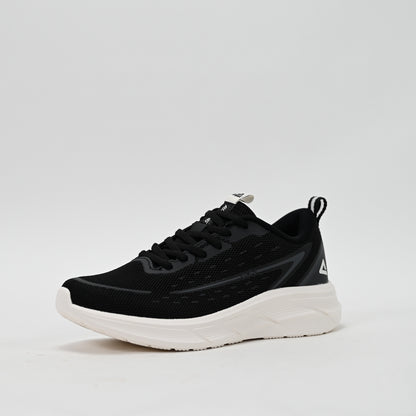 PEAK FOOTWEAR