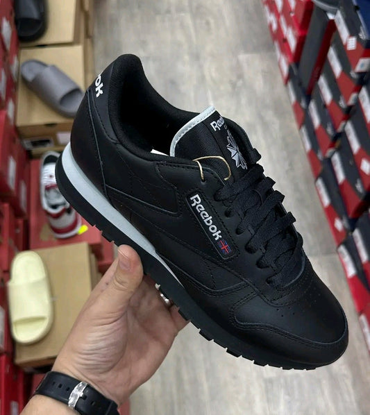 .REEBOK CLASSIC LEATHER 🇬🇧 100229428