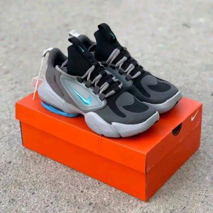 NIKE AIR MAX ALPHA SAVAGE