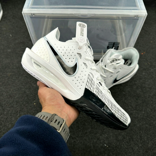 Nike GT Cut 3 Bw
