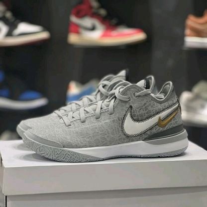 NIKE Zoom LeBron NXXT