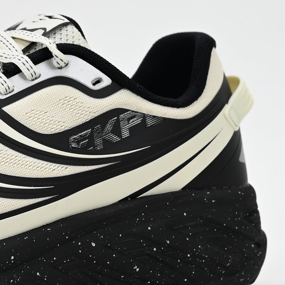 ERKE FOOTWEAR