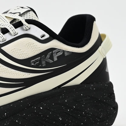 ERKE FOOTWEAR