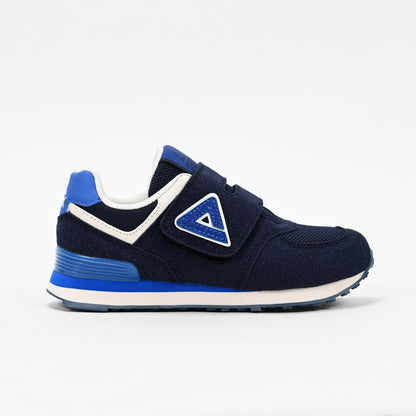 PEAK FOOTWEAR