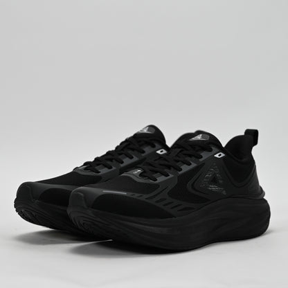 PEAK FOOTWEAR