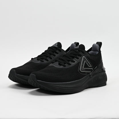 PEAK FOOTWEAR