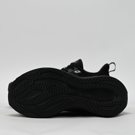 PEAK FOOTWEAR