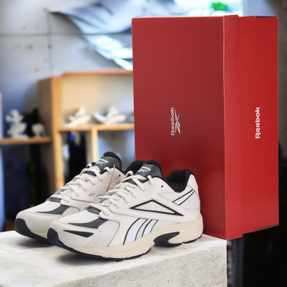 .REEBOK ROAD PRIME 8662