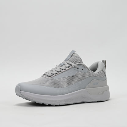 PEAK FOOTWEAR