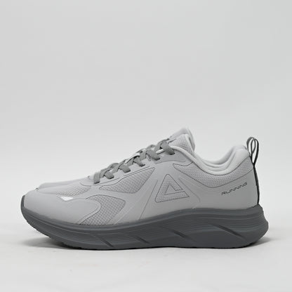 PEAK FOOTWEAR