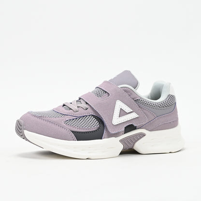 PEAK FOOTWEAR