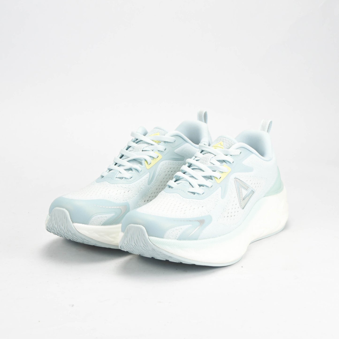 PEAK SHOES