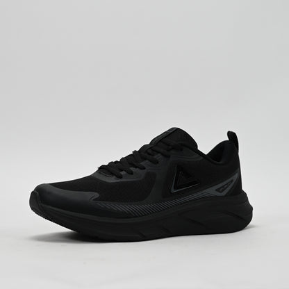 PEAK FOOTWEAR