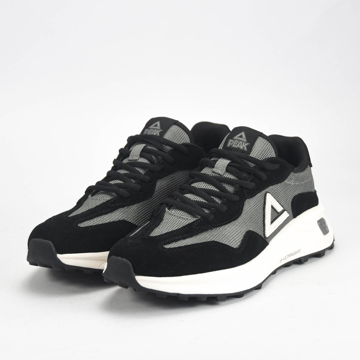 PEAK SHOES