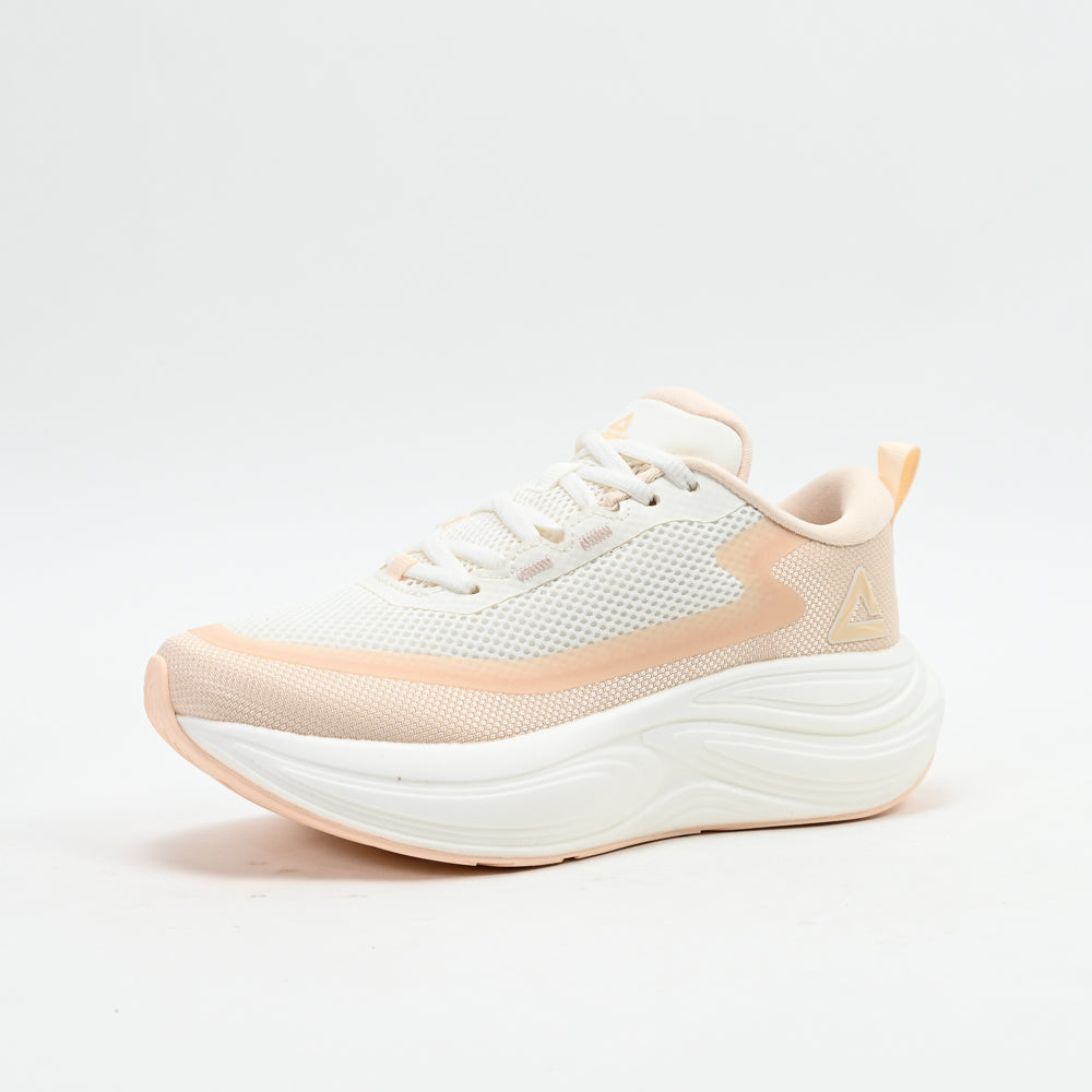 PEAK FOOTWEAR