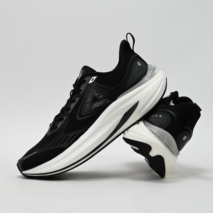 PEAK FOOTWEAR