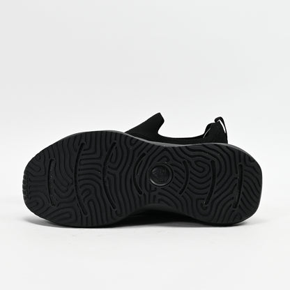 PEAK FOOTWEAR
