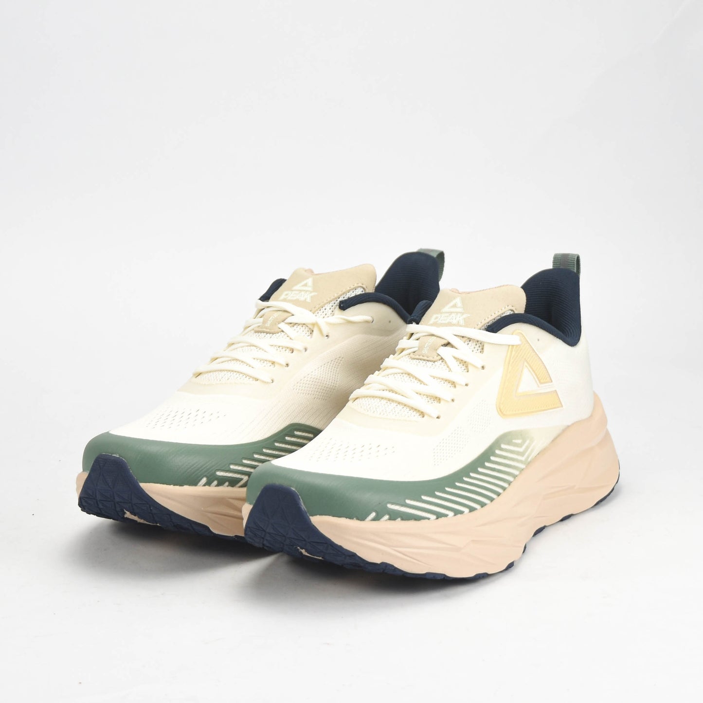 PEAK SHOES