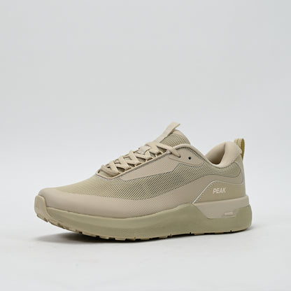 PEAK FOOTWEAR