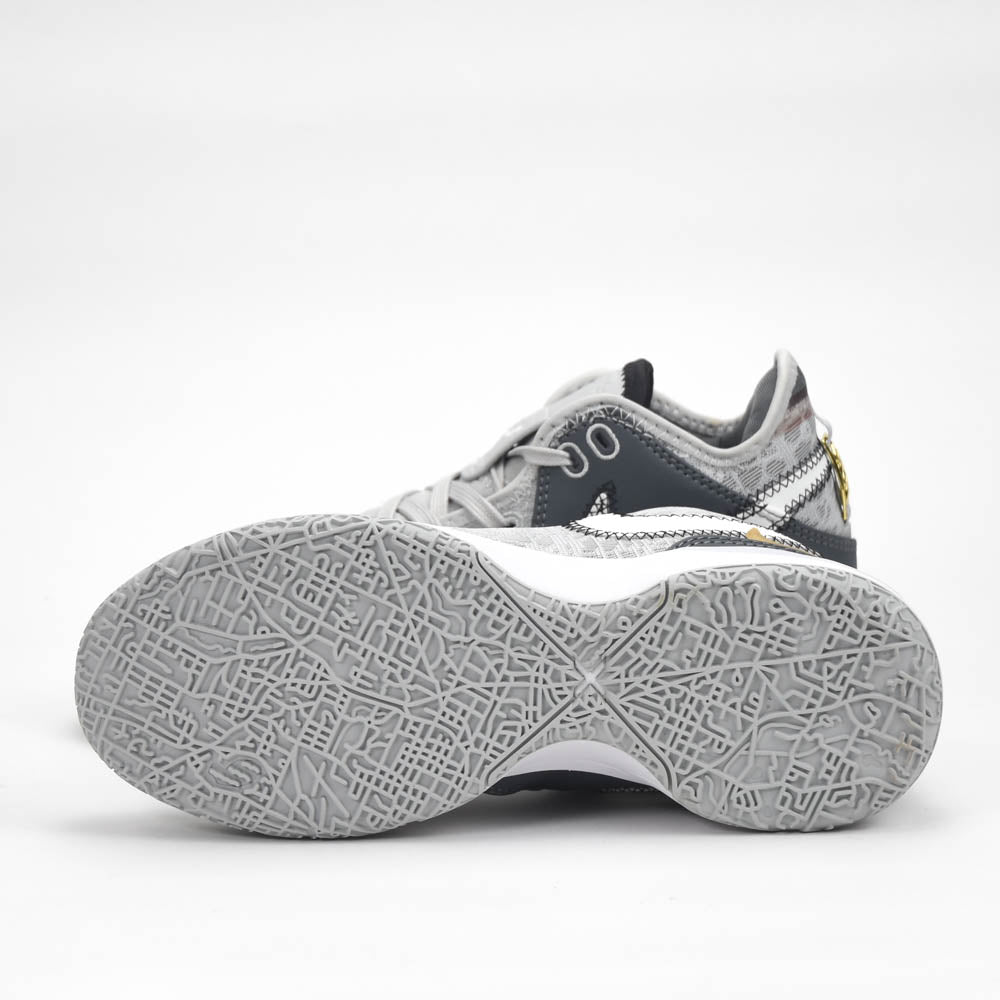 NIKE Zoom LeBron NXXT