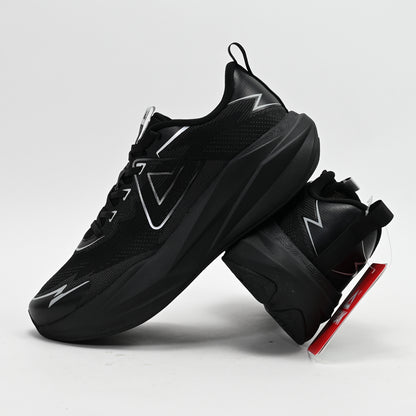 PEAK FOOTWEAR