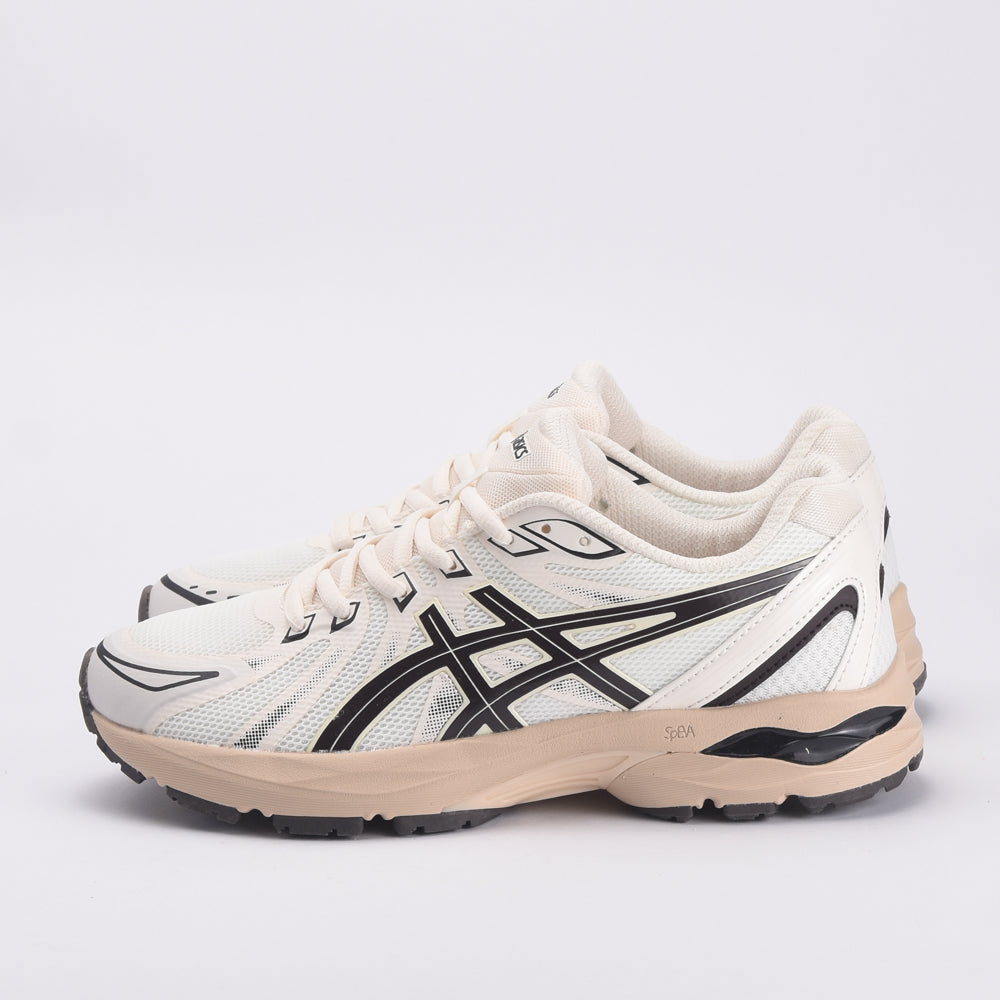 ASICS GEL FLUX CN