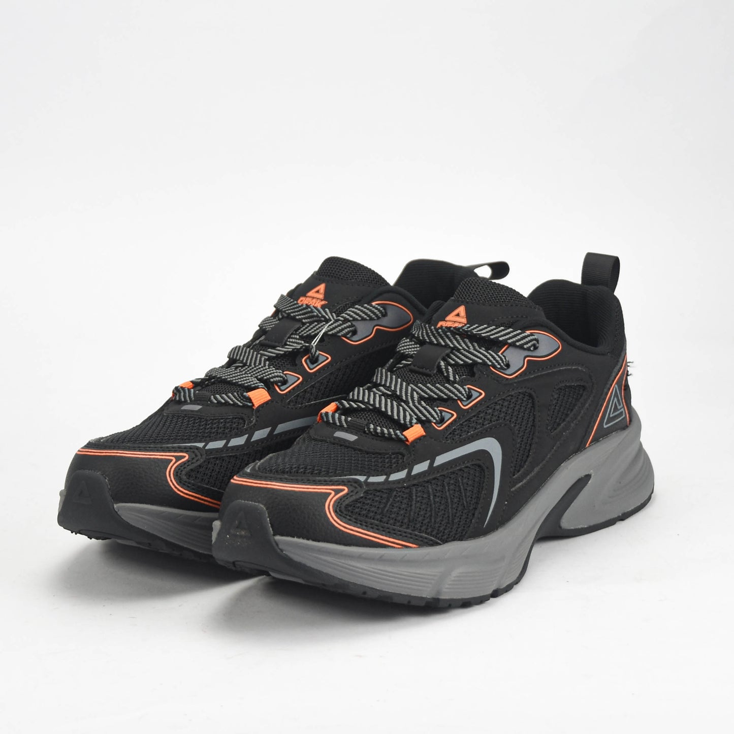 PEAK SHOES