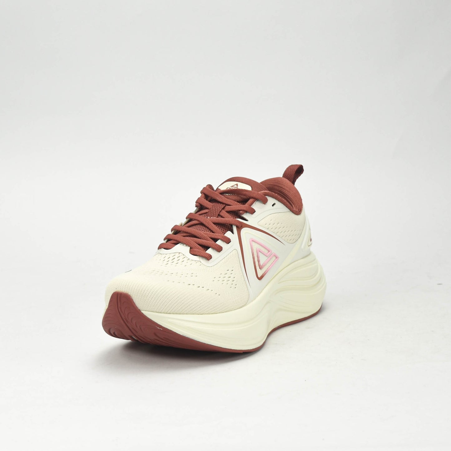 PEAK SPORTS SHOES