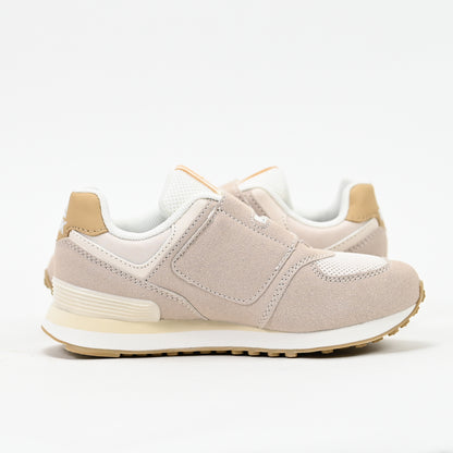 PEAK FOOTWEAR
