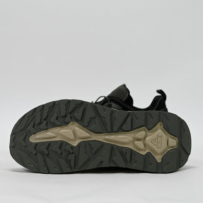 PEAK FOOTWEAR