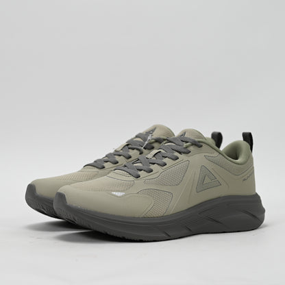 PEAK FOOTWEAR