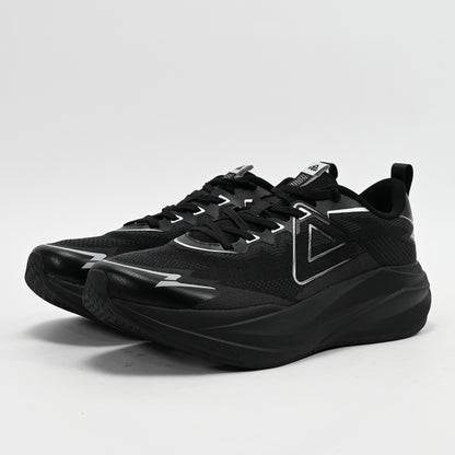 PEAK FOOTWEAR