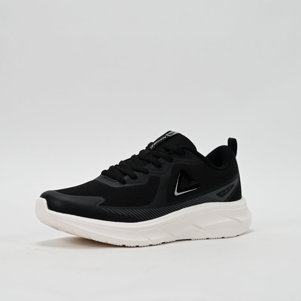 PEAK FOOTWEAR