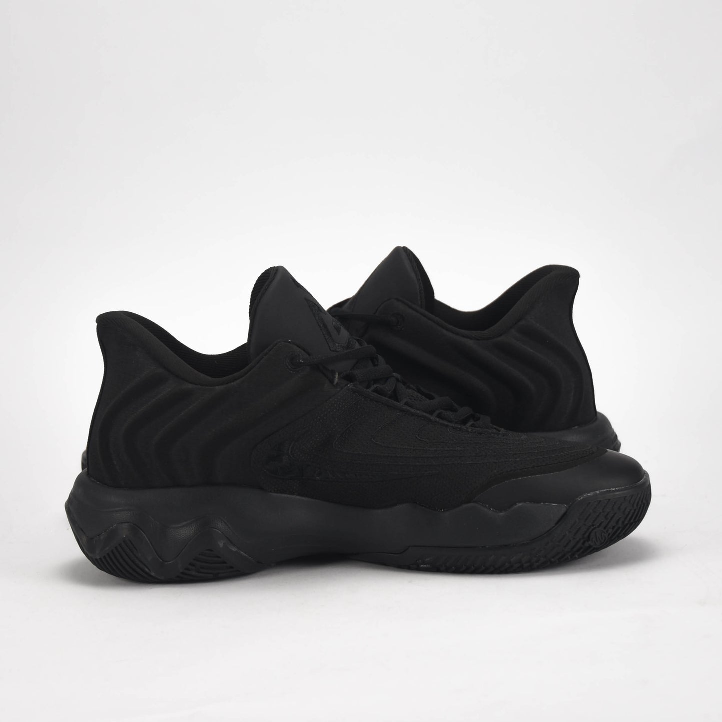 Nike Giannis Immortality 4