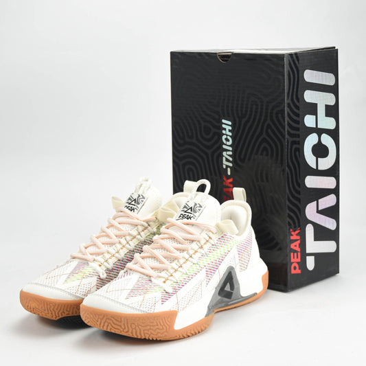 PEAK SHOES