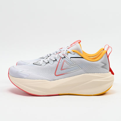 PEAK FOOTWEAR