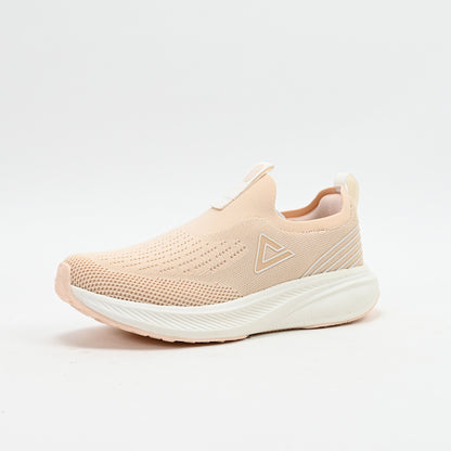 PEAK FOOTWEAR